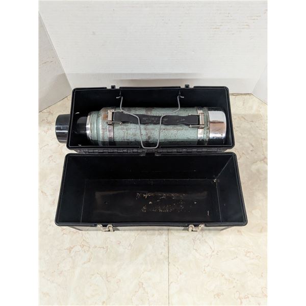 vintage plastic lunchkit with thermos