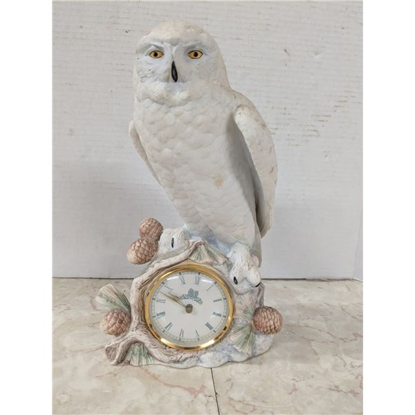 snowy owl clock statue