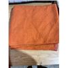Image 6 : Lot of Asst. Linen, Blankets, Toques, Scarves, Etc