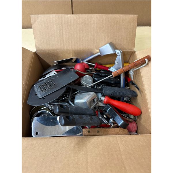Box of Asst. Kitchen Utensils