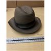 Image 5 : (3) Vintage Hats