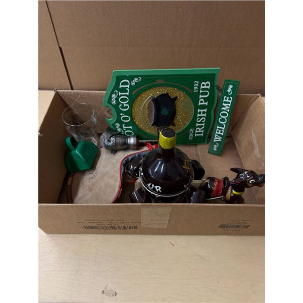 Assorted Lot of Vintage Collectables