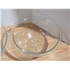 Image 4 : (3) Piece Pyrex Bowl Set