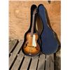 Image 1 : vintage acoustic guitar