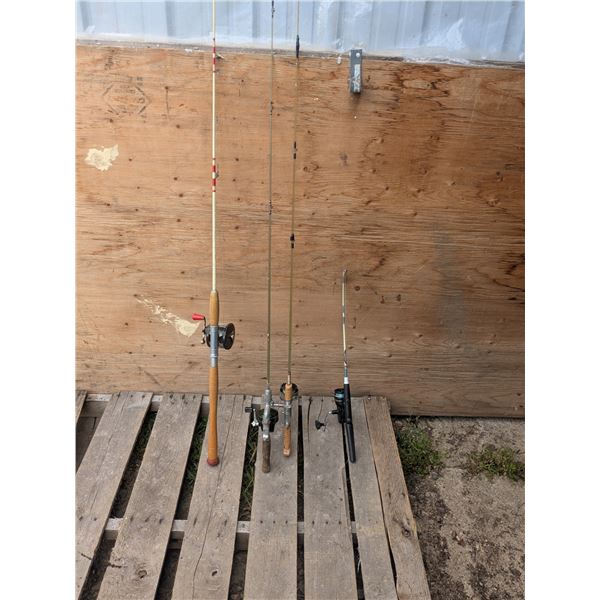 4 rods and reels