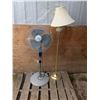 Image 1 : vintage lamp and pedestal fan