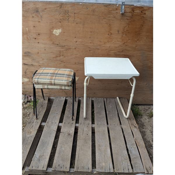 2 vintage stools with adjustible tv table