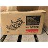 Image 3 : makita saw with original box