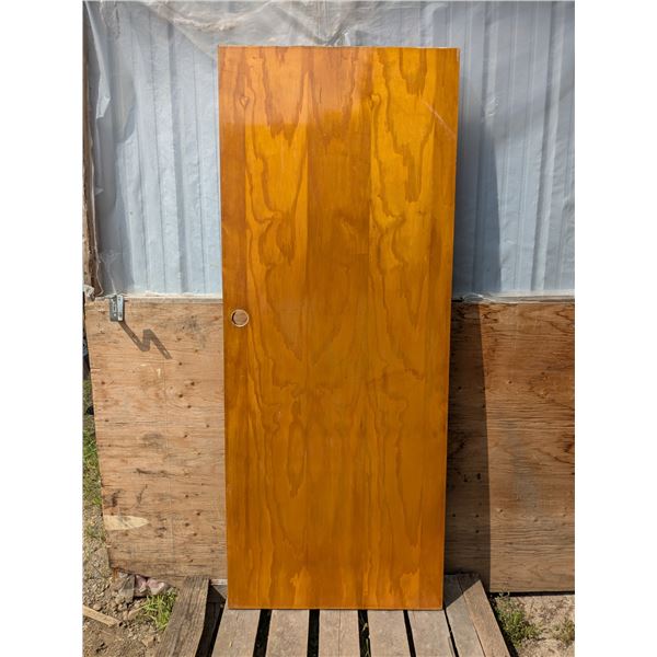2 wooden doors (32x79)