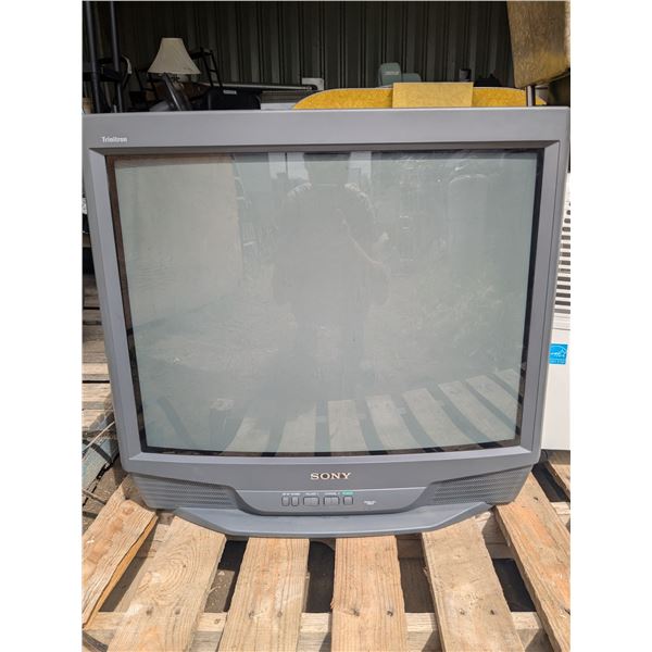 Vintage sony tv