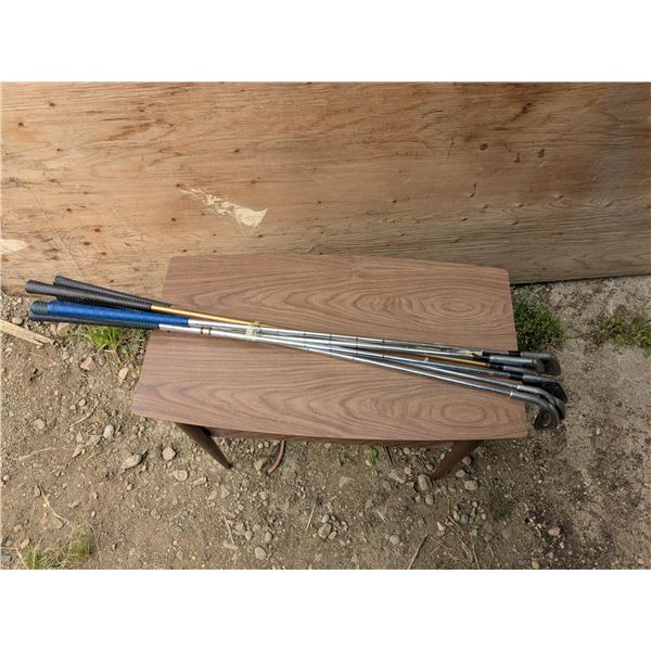 mixed golf irons