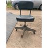 Image 2 : vintage steel frame swivel chair