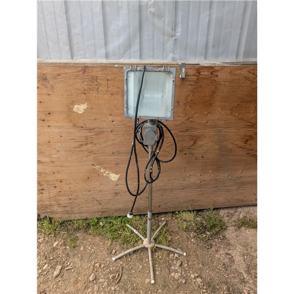 vintage work lamp