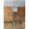 Image 1 : vintage work lamp