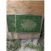Image 2 : 2 tv tables with stool and plant holder