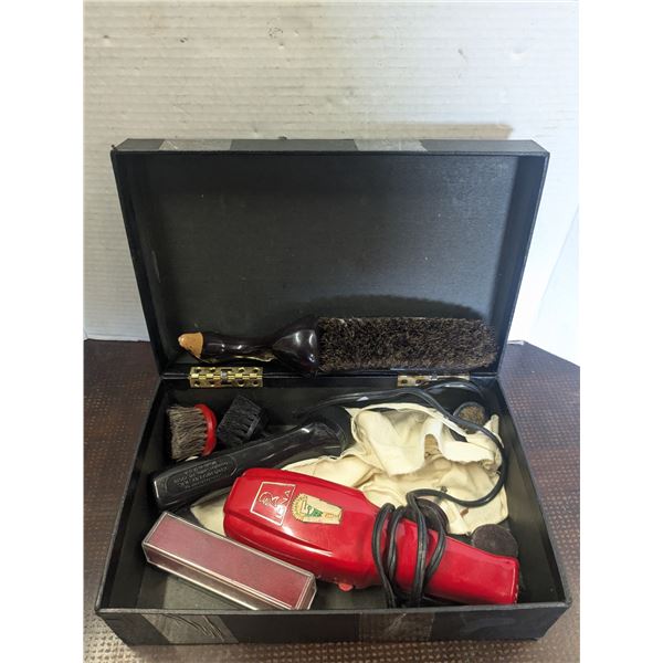 Vintage iona shoe polisher