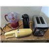 Image 1 : Home appliances in milk crate