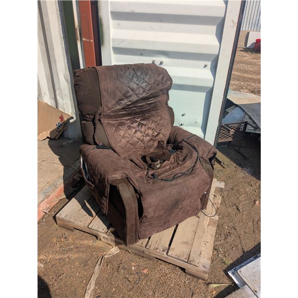 Electric recliner chair