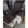 Image 4 : Living room furniture set, couch, chair, recliner,
