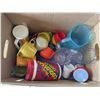Image 1 : box of plastic dishes