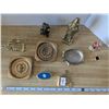 Image 2 : Brass/copper/metal collectibles and décor