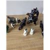Image 3 : mixed animal figurines