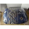 Image 1 : Large embroidered duvet