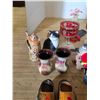 Image 3 : Lot of various collectables- figurines, wood shoes