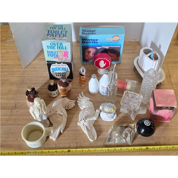 Lot of various collectables- figurines, toilet paper, chalkware