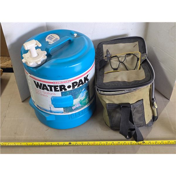 Water cooler and insulated bag