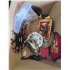 Image 4 : Lot of misc décor items