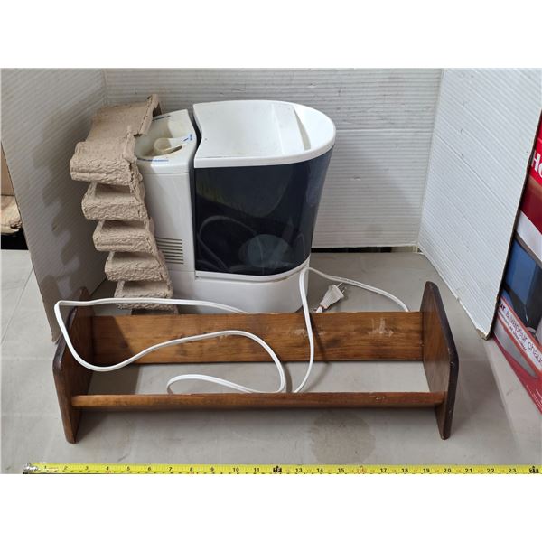 Honey well humidifier and misc