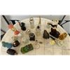 Image 5 : Decorative Glass and Ceramic Aftershave/Perfume Bottles