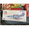 Image 4 : 7 Vintage Board Games and Model Kit