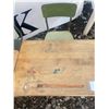 Image 3 : School Desks, 22" and 15" Wide, Wood and Metal