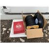 Image 1 : Vinyl Records, Hi-Fi Club Binder, Elvis Presley Singles