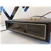 Image 4 : Lloyd's Solid State Flip Clock Radio FM/AM