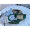 Image 1 : Little Giant Cyclone Seeder Hand Crank Seed Spreader, USA