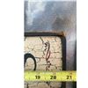 Image 4 : Wooden Antiques Signs with Arrow and Crackle Finish