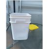 Image 4 : Plastic Building Blocks With Storage Container