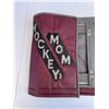 Image 2 : Custom 'Hockey Mom' Goalie Pad Purse or Bag