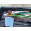 Image 9 : Art Supplies Lot with Toolbox, Paints, Brushes, and Accessories