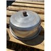 Image 5 : 3: Decorative Barrel Bank, Aluminum Cake Carrier, Taylor Forge Iron