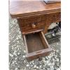 Image 10 : Singer Treadle Sewing Machine in Ornate Cabinet, 35" x 19" x 31.5"