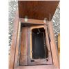 Image 8 : Singer Treadle Sewing Machine in Ornate Cabinet, 35" x 19" x 31.5"