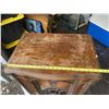 Image 5 : FADA Wood Radio Cabinet Circa 1920s-1930s