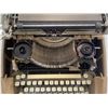 Image 5 : Remington Beige Manual Typewriter with QWERTY Keyboard