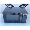 Image 1 : RCA Countertop Microwave Oven Black