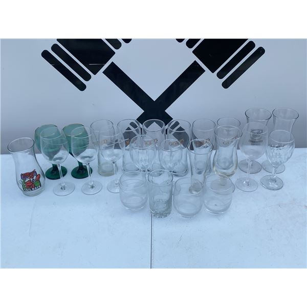 Barware Glasses Including Red Lobster Tail Back