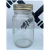 Image 4 : Canadian Glass Mason Jars With Lids, Lot of 10